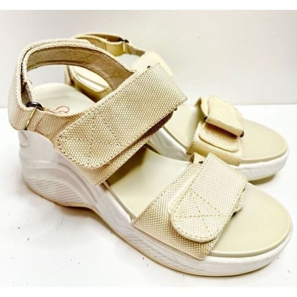 Blondo Wedge Sandals Size 7 Adjustable Straps Comfort Casual Beige Waterproof - Picture 3 of 7